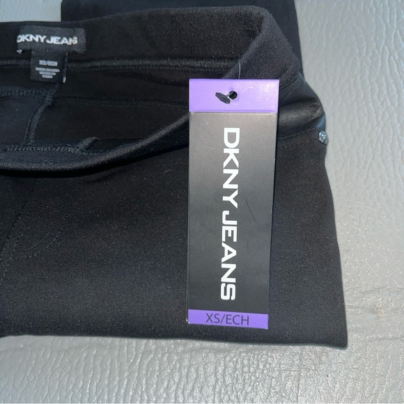 DKNY Jeans Ladies' Mid-Rise Ponte Pant Pull on Silhouette XS/ECH - Picture 8 of 13